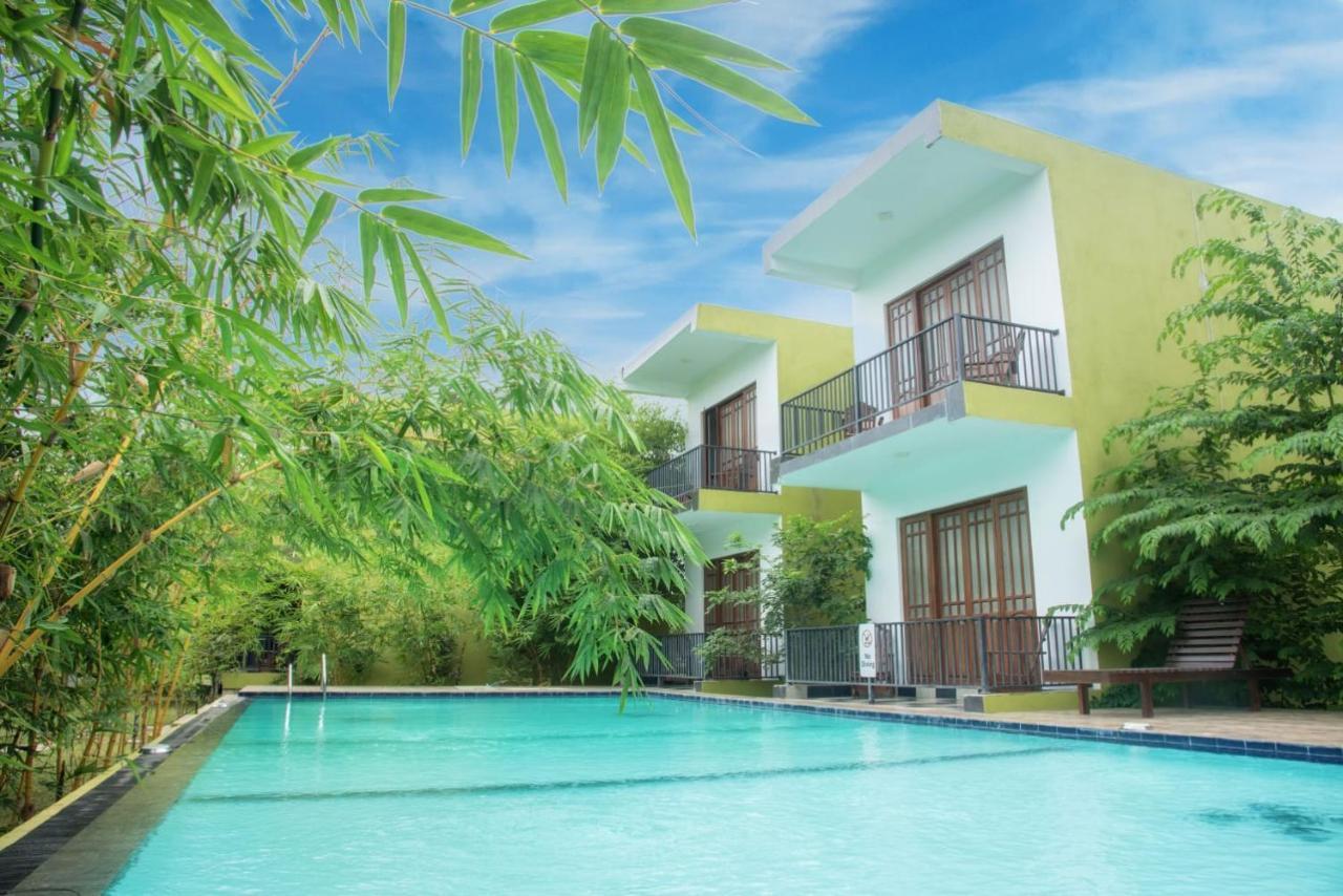 Hotel Golden Ray ดัมบูลลา ภายนอก รูปภาพ